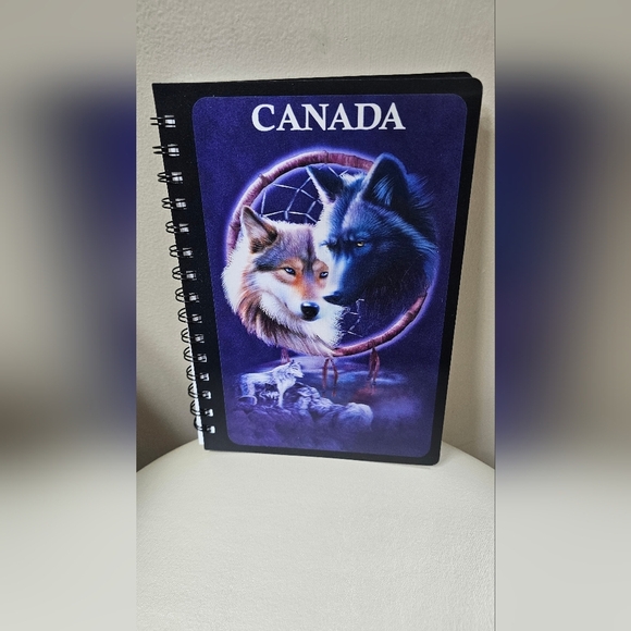 Wolf Canada Hologram 3D Spiral Notebook: Animals, Wolves. - Picture 1 of 4